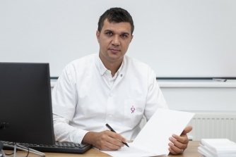 Dr. Andrei Anica