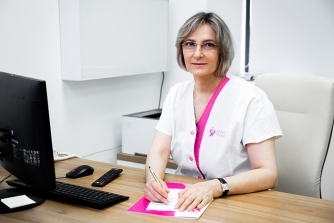 Dr. Claudia Ștefănescu